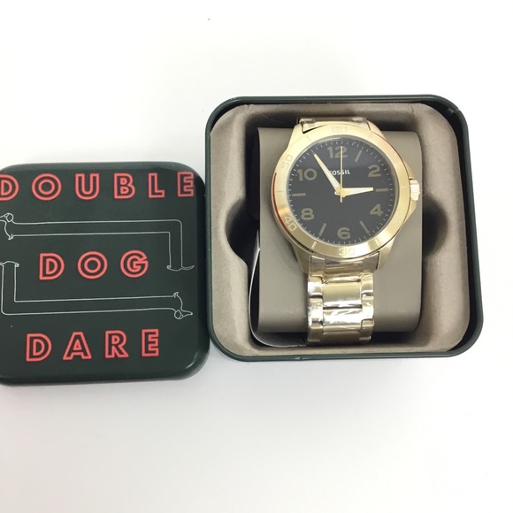 NWT modern Century men’s Gold tone Fossil watch